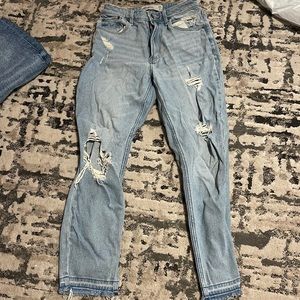 Abercrombie & Fitch distressed mom jeans